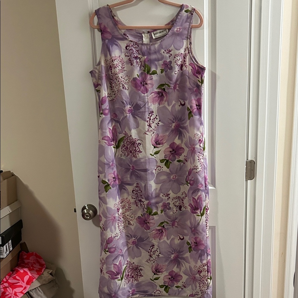 Karin Stevens Lavender Floral Midi Dress - Pit to pit is 20”